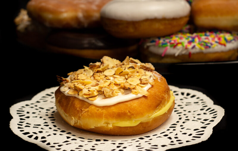 Toasted Almond Raised Donut