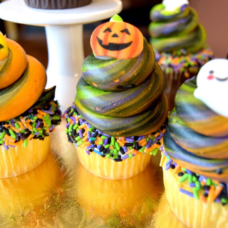 Decorated Halloween Cupcakes