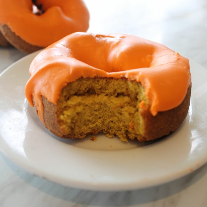 Pumpkin Cake Donuts
