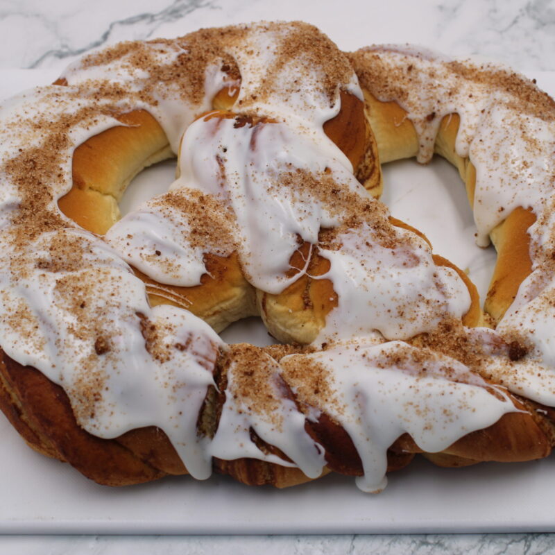New Year's Eve Pretzel - Cinnamon Sugar