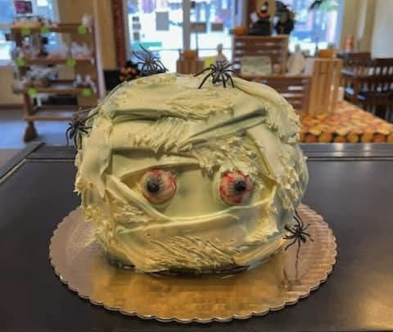 Mummy Cake